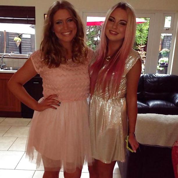 19P Sexy Irish ladies....comment if you know them