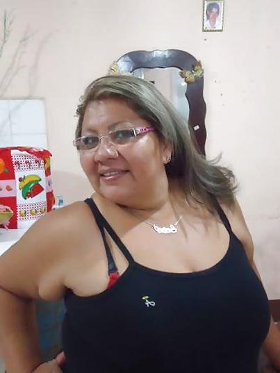 25P My sexy mature bbw
