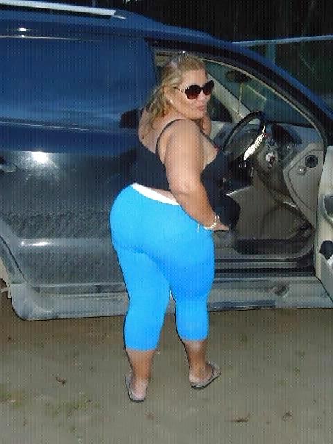 25P My sexy mature bbw