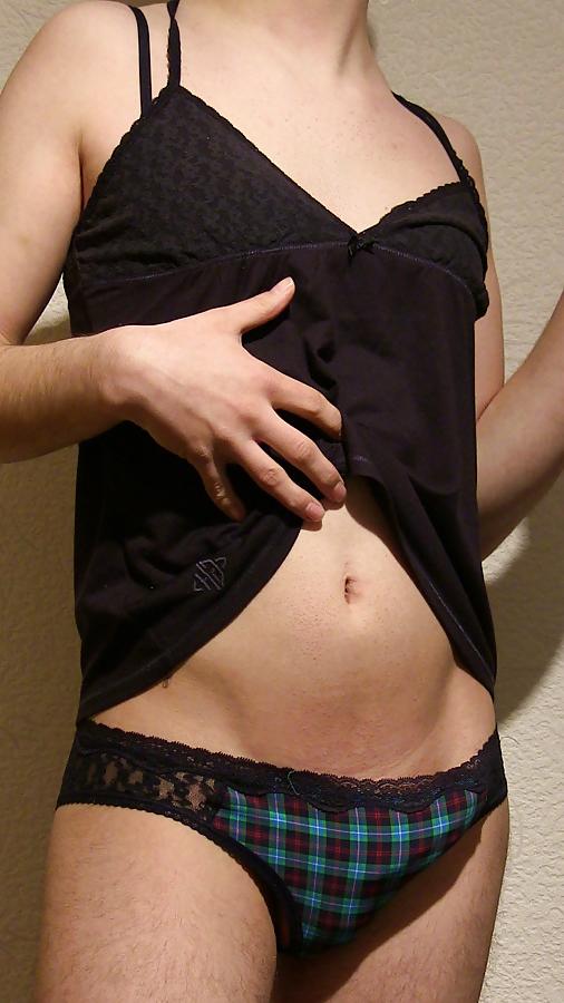 14P Jungfrau in unschuldigen Dessous