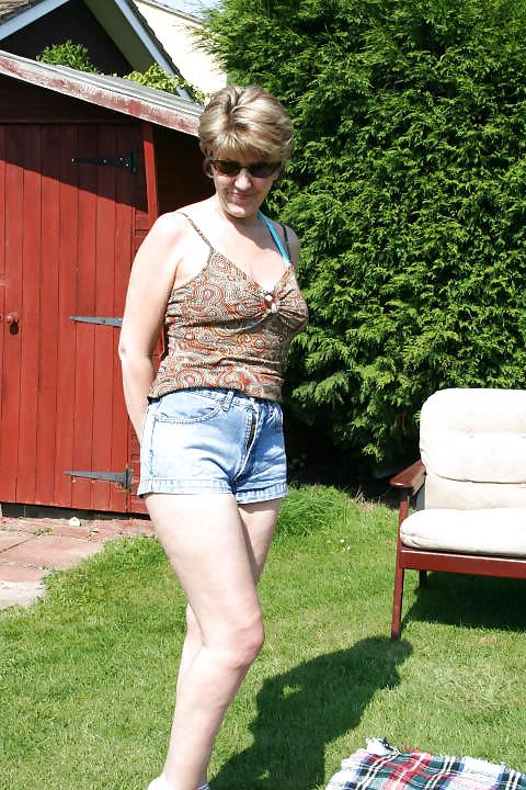 25P Sara sunbathing