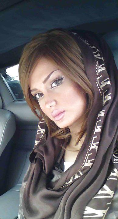 25P Sexy Iranian Girls 1