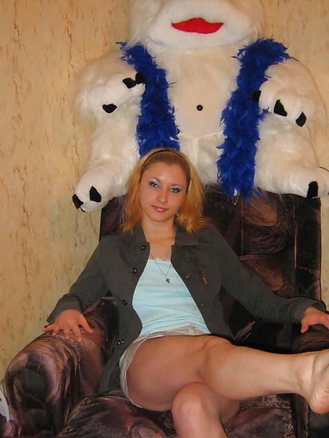 24P Beutiful russian student girl love posing