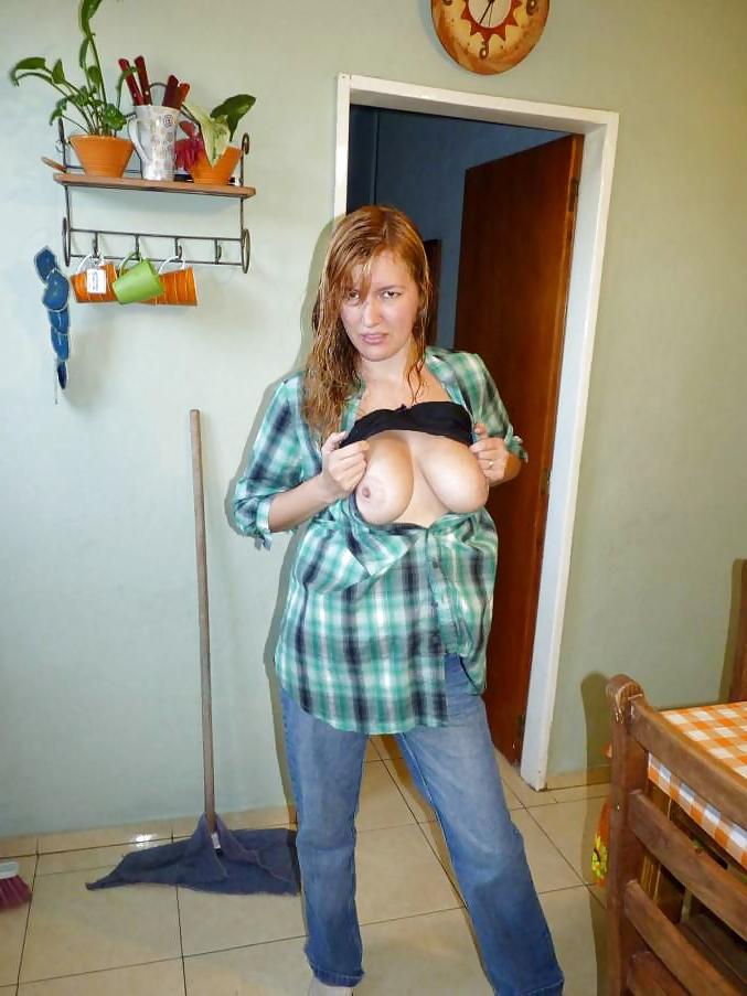 25P Matures of all shapes and sizes hairy and shaved 266