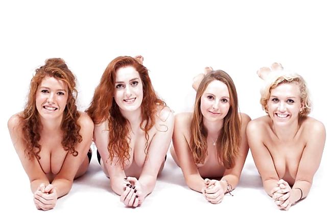 25P Groups of nude girls 2