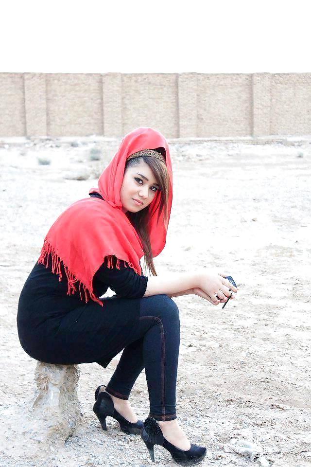 25P Sexy Iranian Girls 4
