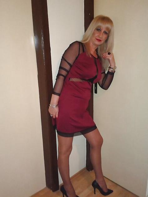 25P Serbian MILF