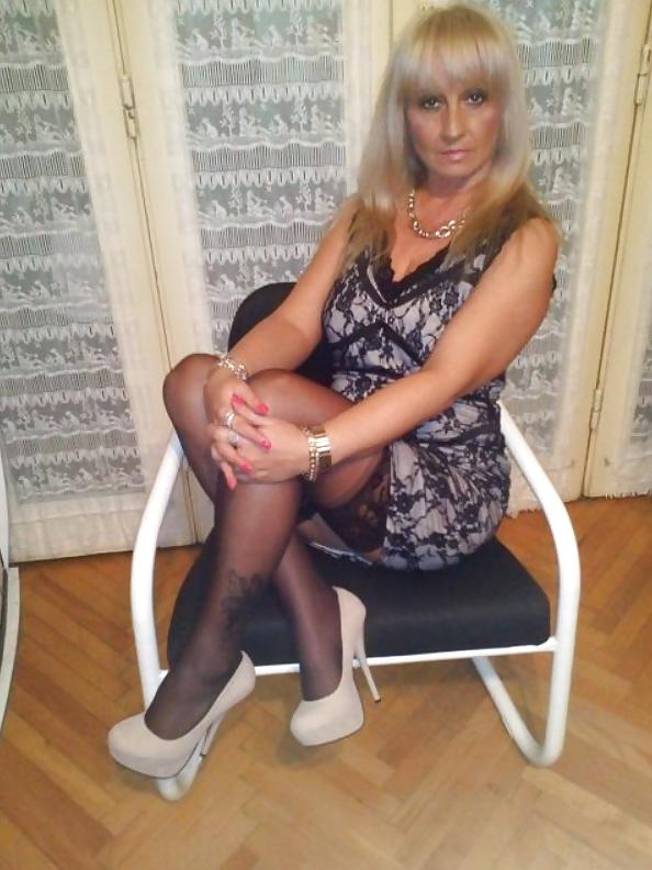 25P Serbian MILF