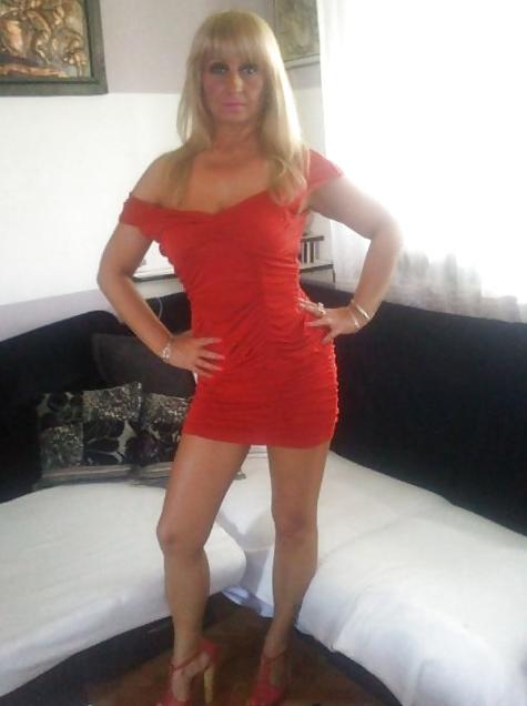 25P Serbian MILF