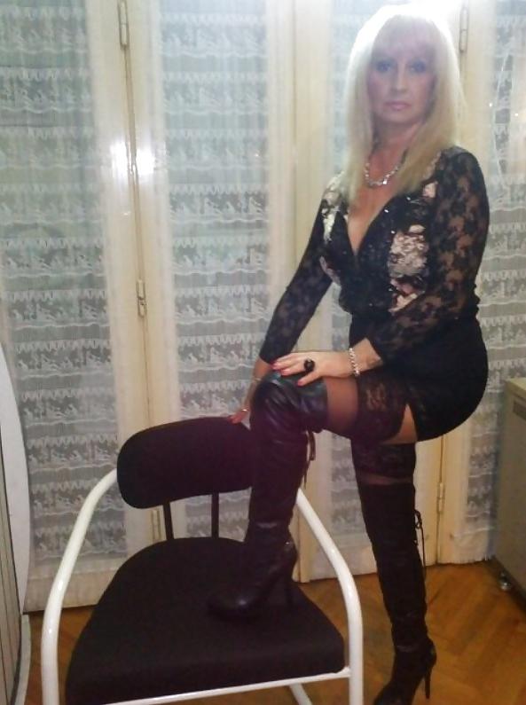 25P Serbian MILF
