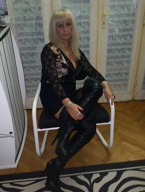 25P Serbian MILF