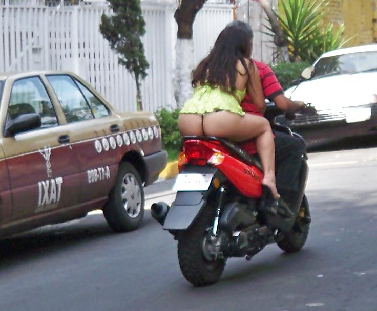 4P Annette Dalila Puta Exhibicionista - Exhibitionist Whore