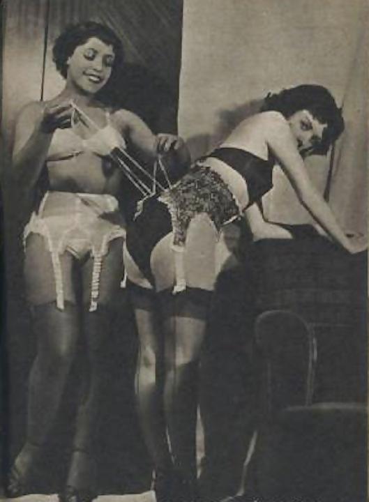 9P Revie Mensuelle #28  (Vintage Mag) - Incomplete