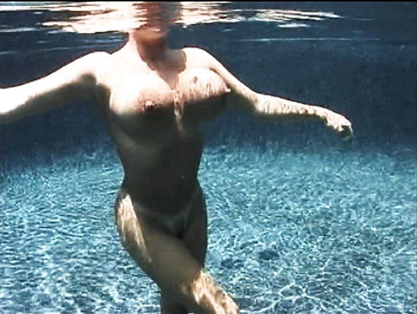 13P Linsey Dawn - Underwater Pool Part 2