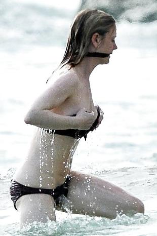 10P Celebrity - Emilia Fox- Swiming
