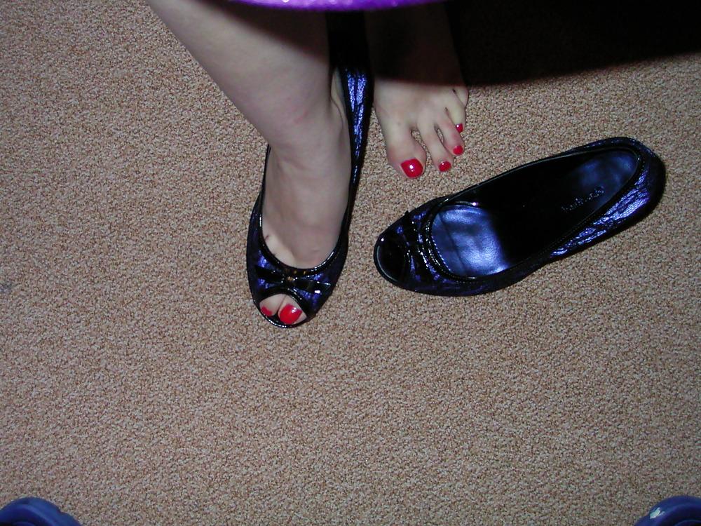 12P GF..feet n fingers. nail polish.