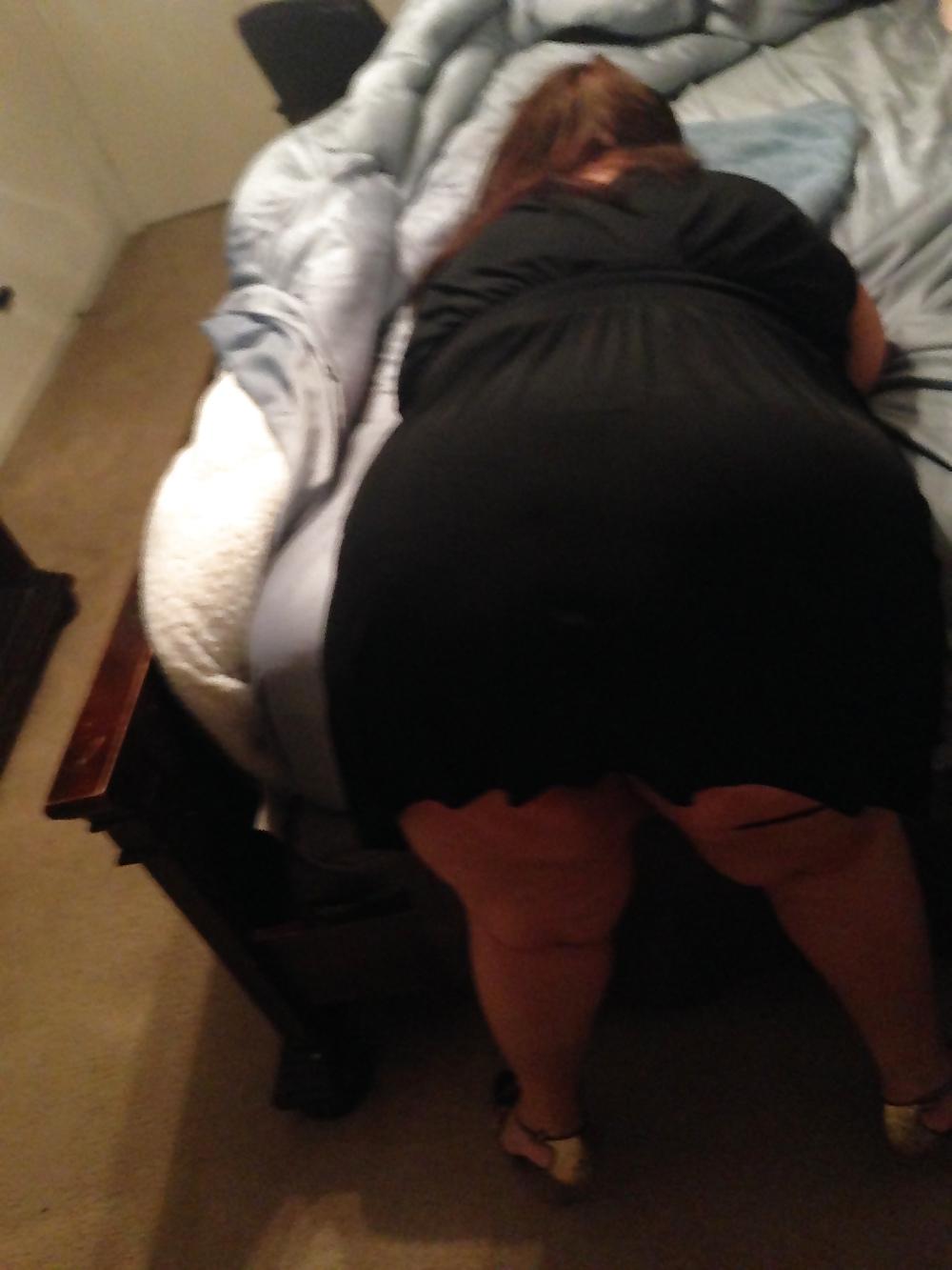 11P Nalgona Y cornudo