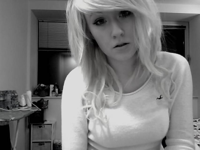 7P Irish Blonde Cutie