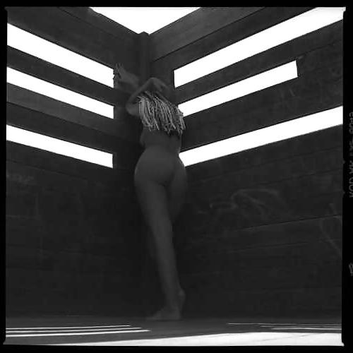 23P Beyonce Knowles nude celebrity