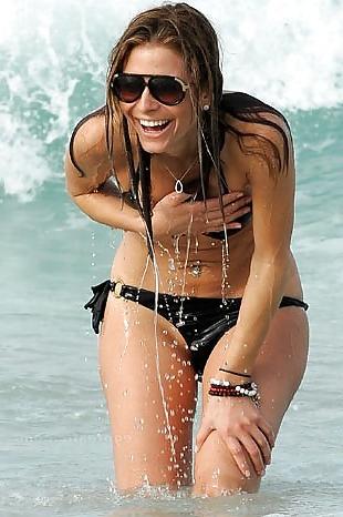 13P Celebrity - Maria Menounos