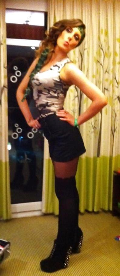 25P Tall teen toni