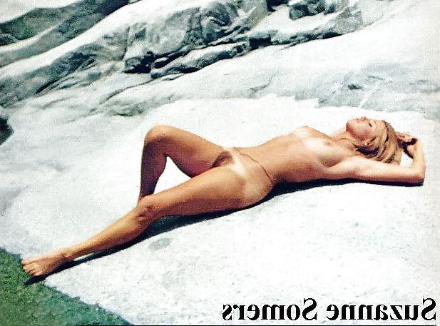 12P Mature celebrity Suzanne Somers.