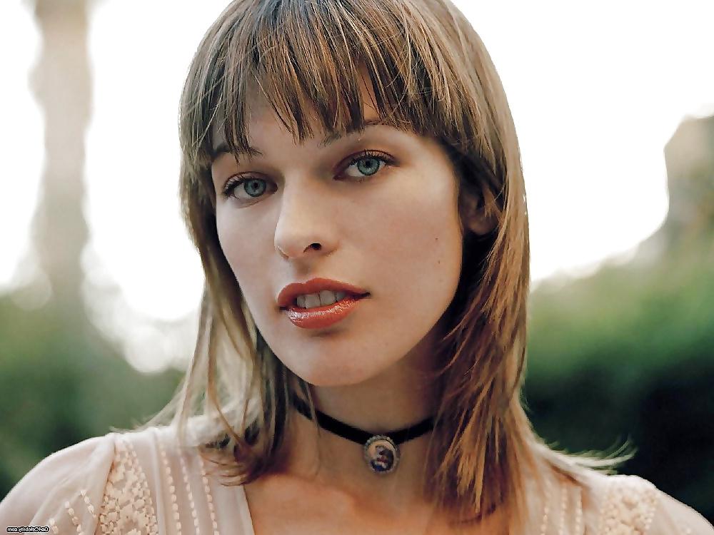 25P Milla Jovovich Sexy celebrity