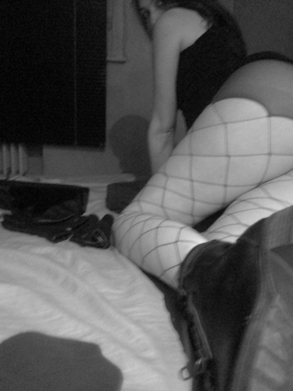 19P Submissive hot girlfriend