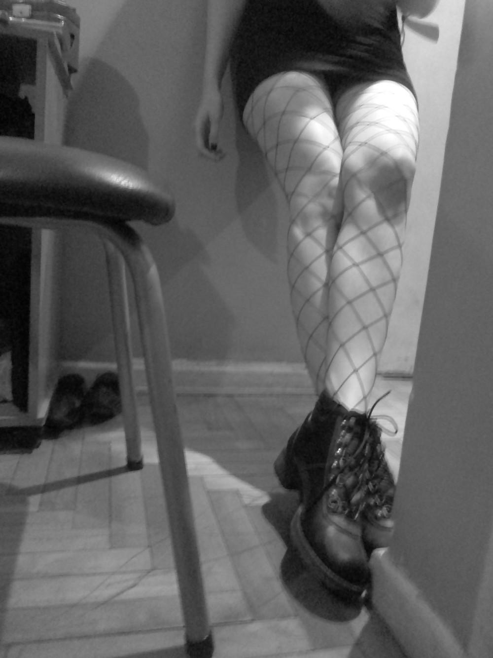 19P Submissive hot girlfriend
