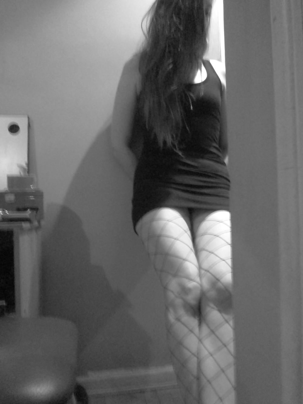 19P Submissive hot girlfriend