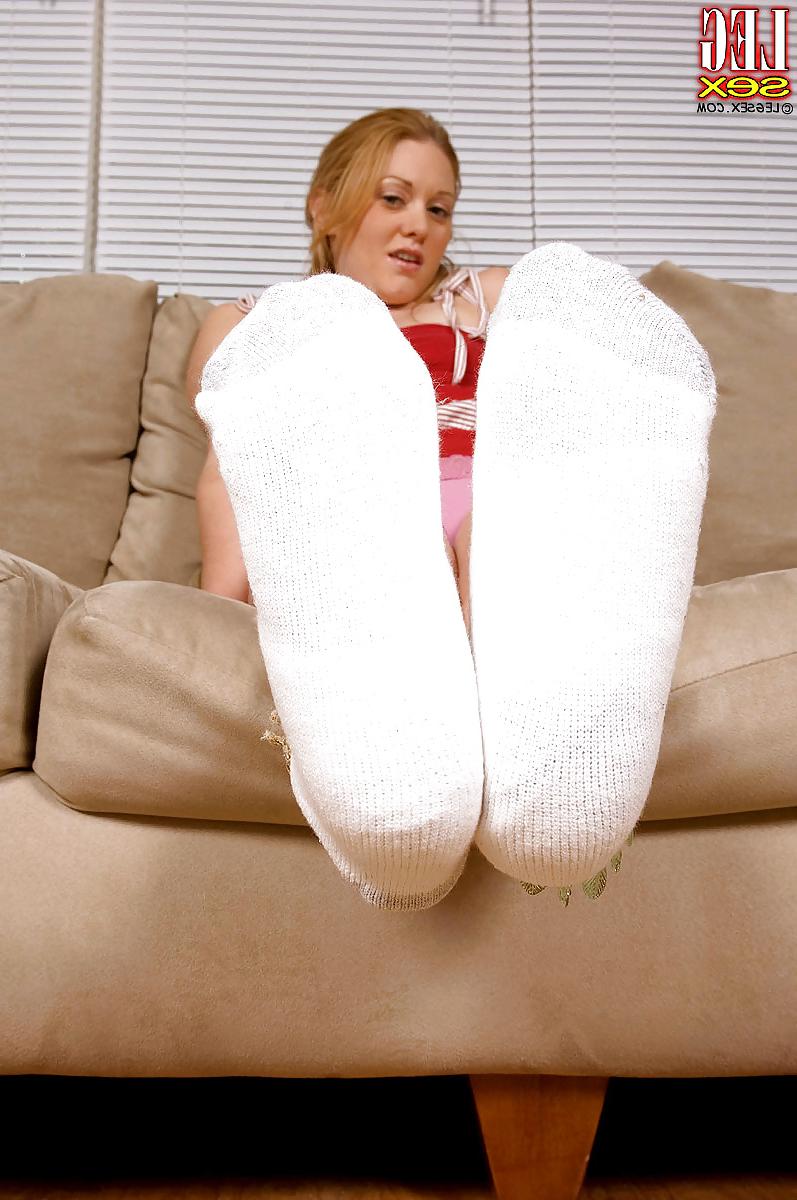 25P Big Tits Socks