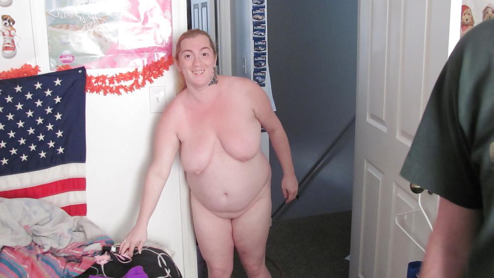 25P Me looking hot in crotchless panties 