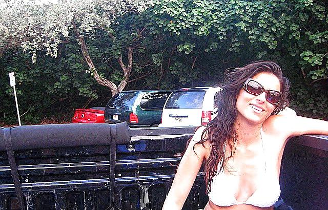 25P Persian Iranian in Bikinu