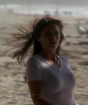25P Stana Katic Castle Caps