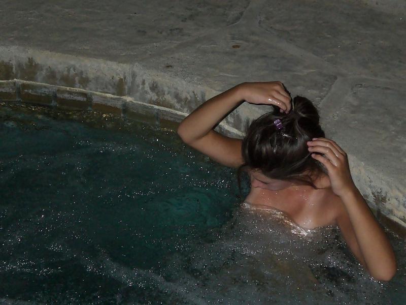25P Nude by the Pool