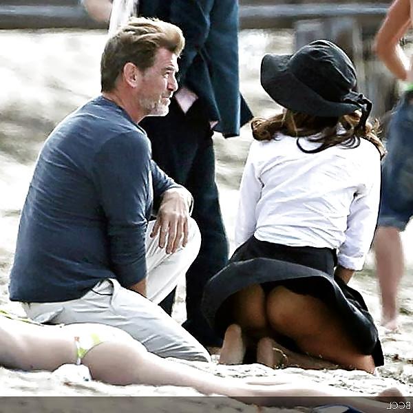 25P Celebs oops 2