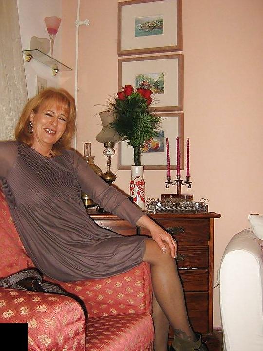 19P Mature Sluts in Nylons