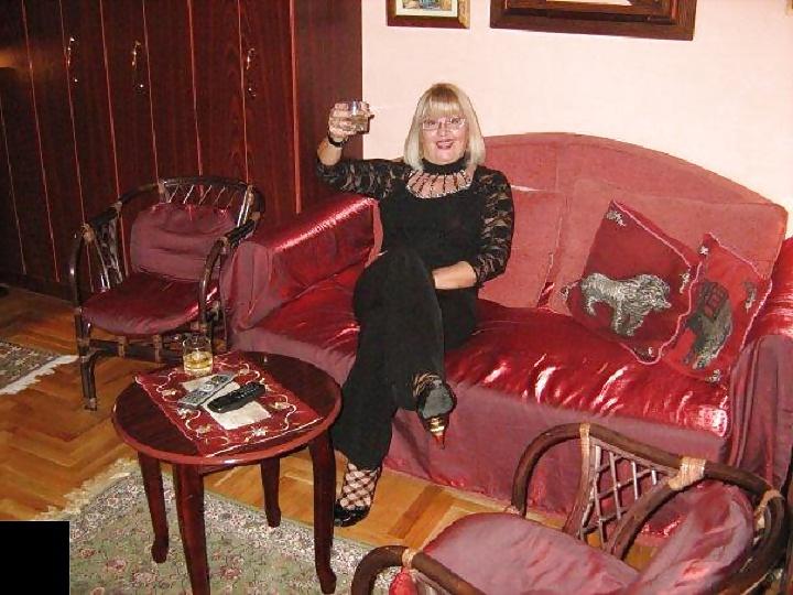 19P Mature Sluts in Nylons
