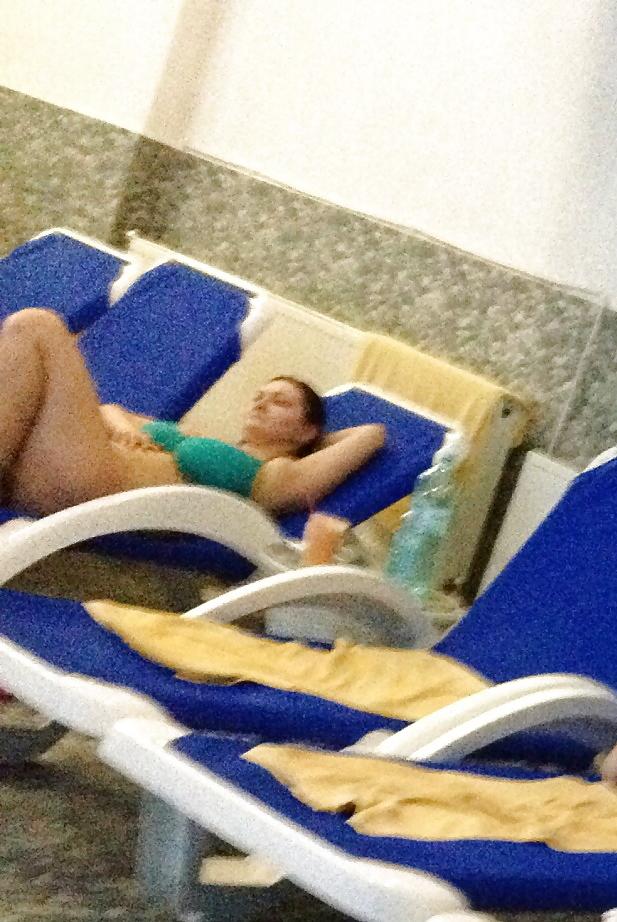 14P Spy pool romanian