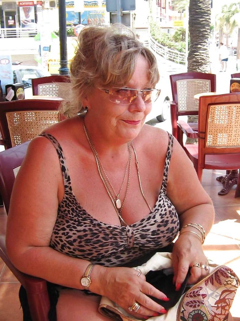 20P Mature-BBW-Ladies 495