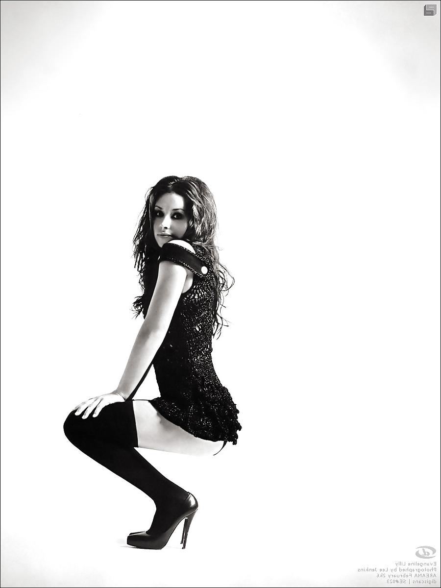 25P Evangeline Lilly - HQ