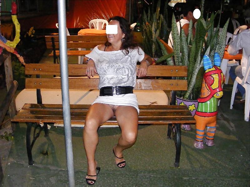 24P Mature Exhibitionist