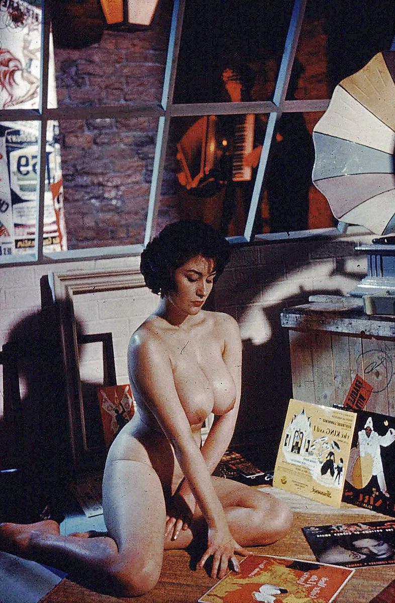 25P Vintage collection # 6  Ann Austin AKA Annie Austin