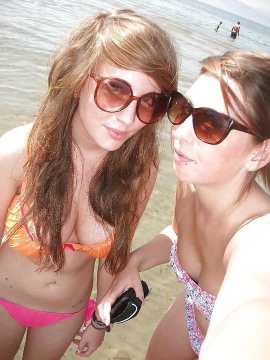 25P Exhibitionist Holly M..