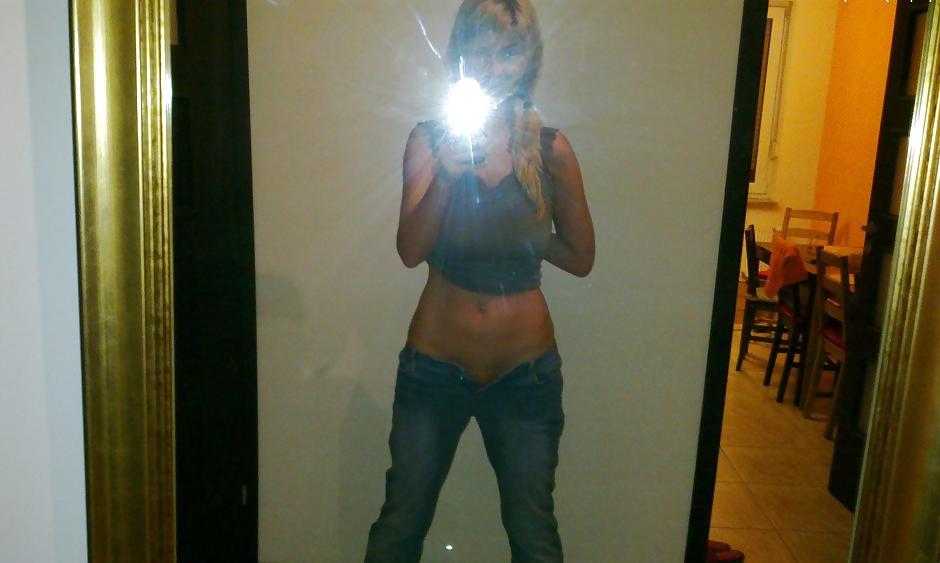 19P Polish Milf uit saggi tits