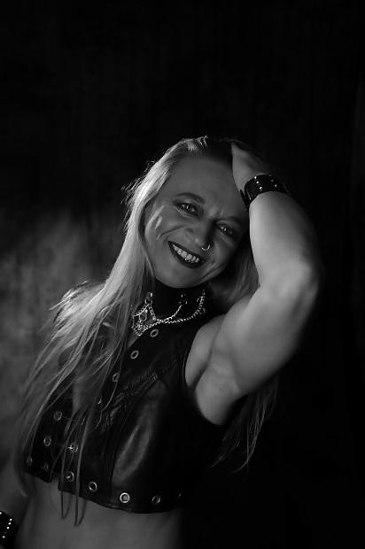 25P Leather Milf Alex