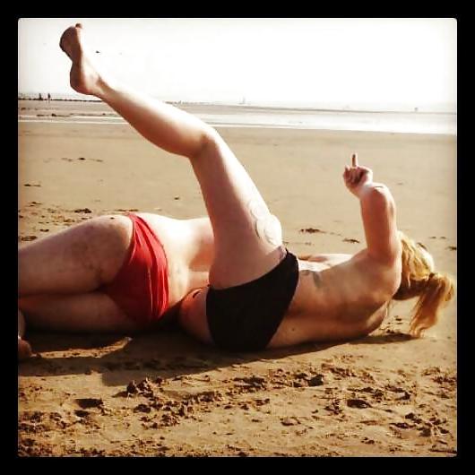 10P Facebook Exhibitionist