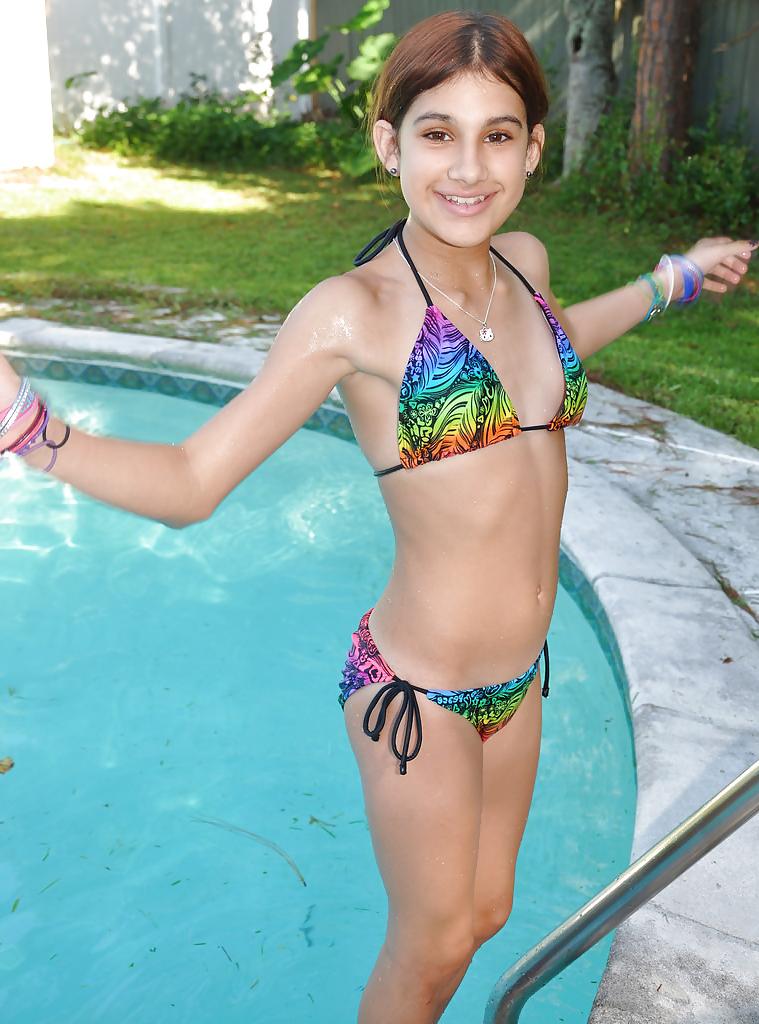 25P Pool girls return 5