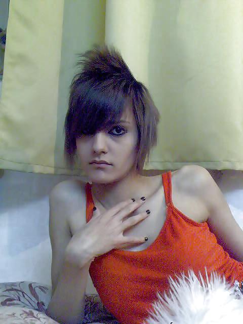 17P Iranian Hot Babe