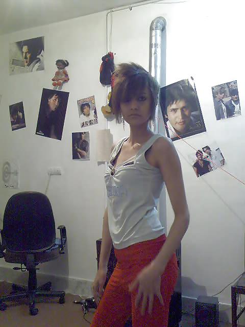 17P Iranian Hot Babe